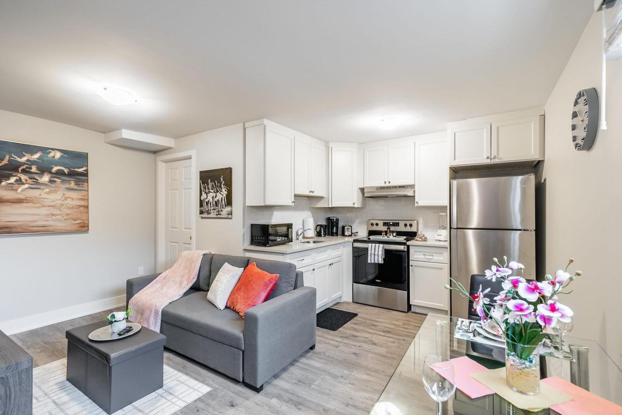 1Br Basement Condo - James Street Hamilton Exterior photo